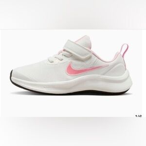 Nike Star Runner 3
